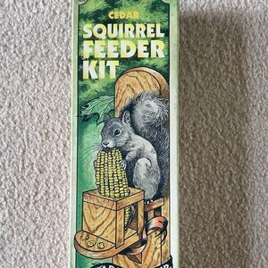 Vintage Cedar Squirrel Feeder Kit - New in Box